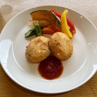 イロハ ヴィレッジ_0