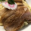 つけ麺　弐☆゛屋 - 店長が一生懸命バナーで焼いていました。なんか以前と変わりましたね。
