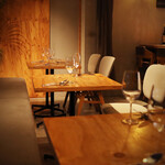 BISTRO 222 - 