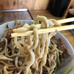 立川マシマシ - 麺リフトアップ