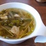 Forukusu - 鶏肉と椎茸のスープ