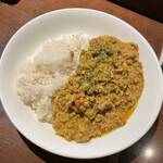 マルゴセカンド - シェフの特製チキンキーマカレー