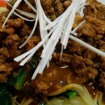 中国家庭料理 大福元 - ひき肉のタンタン麺