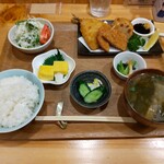 Ouchigohaｎ mikomi - ミックスフライランチ。