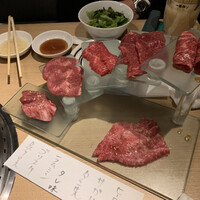 和牛焼肉じろうや 介 wagyu&sake 名古屋駅前本店 - 