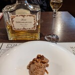 （h）etta - チョコバナナムースとアマレット