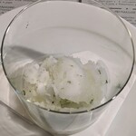 （h）etta - ジンライムのシャーベット