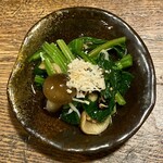 つぶらや - つきだし