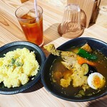 スープカレー ハーバー - チキンカレー