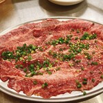 ツラとキモ 炭火焼肉 いわしげ - 