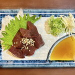 馬肉料理専門店　馬野郎 - 馬レバ刺し