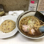 勝楽 - 料理写真:煮干しラーメン Aセット ¥850