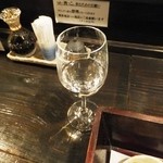 酒盃 - なぜかワイングラスで