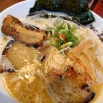 吉兆夢 - 白豚骨(濃厚·細麺)♪