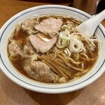 中華そば 共楽 - ワンタンメン（1,000円）