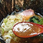 家系ラーメン とらきち家 - 