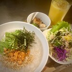 Okayu-stand.Salad - ☆昼のお粥セット・・『お粥』＋『煮物』＋『サラダ』＋『ドリンク』