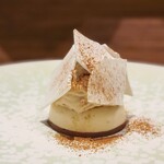 アマラントス - 可愛らしいフォルムのデザート。