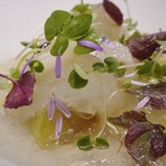 アマラントス - カサゴは弾力があって後から旨味がじわじわと。涼しげな一皿でした。