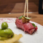 アマラントス - 広島牛のカルパッチョにナッツの風味