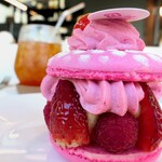 ラ・ローズ・ジャポネ - マカロン・フリュイ・ルージュ