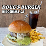 ダグズ・バーガー - 『DOUG'S TUNA STEAK BURGER¥1,410』 『VALUE SET¥660』