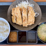 からやま - からあげ定食