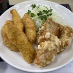 竹野食堂 - 人気No.1　チキトリ定食￥700　接写