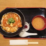 Kushiage Juraku - 和風餡かけカツ丼 780円 