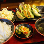 Ichiban Gorou - ランチの仙台あおば餃子定食