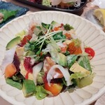 Sushi Tsunaya - 海鮮サラダ（？）
