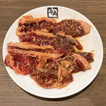 牛角 - 料理写真:牛角カルビ＆上ハラミ