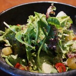 Italian Cuisine green salad using seasonal fruits