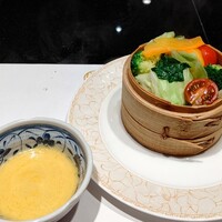 鉄板焼 ツキノウサギ - 蒸し野菜&ソース