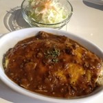 グランドルート66 - オムカレー（キーマ風ビーフ）、ミニサラダ