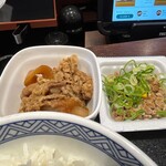 吉野家 - 納豆牛小鉢定食415円