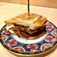 恵比寿 うしみつ - ⑨和牛ヒレのキューバサンド　