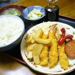 そば処 三徳 - エビフライ定食