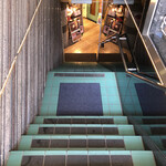 便箋喫茶 - 階段降りたその先。