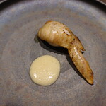 ル クーリュズ - 手羽先、三陸帆立と蕎麦の実、マッシュルームのピクルス包み