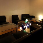 Planetarium Cafe&Bar Misora - テーブル席2～４名＝席はくっつけたりできます。