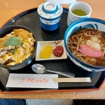 ペリカン - 小さなヒレカツ丼 (蕎麦付き)