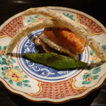 富小路 やま岸 - 白焼き、万願寺とうがらし、北海道和田農園のごぼう