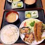 十八番 - 鳥照り焼き、スズキ南蛮、イワシフライ定食。¥850。