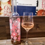 創作イタリアン Gemelli - ボトルの可愛さにみとれて、ラベルうつすの忘れた(^o^;)