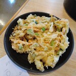 粉家 - 名物のかき揚げ