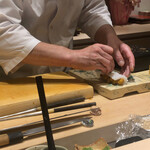 博多 鮨 まつもと - 目の前で拝見