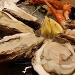 8TH SEA OYSTER Bar - 