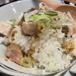 らーめん かねかつ - 肉ごはん