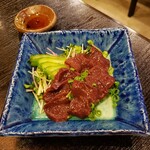 五色川 - 馬レバー刺し　1480円